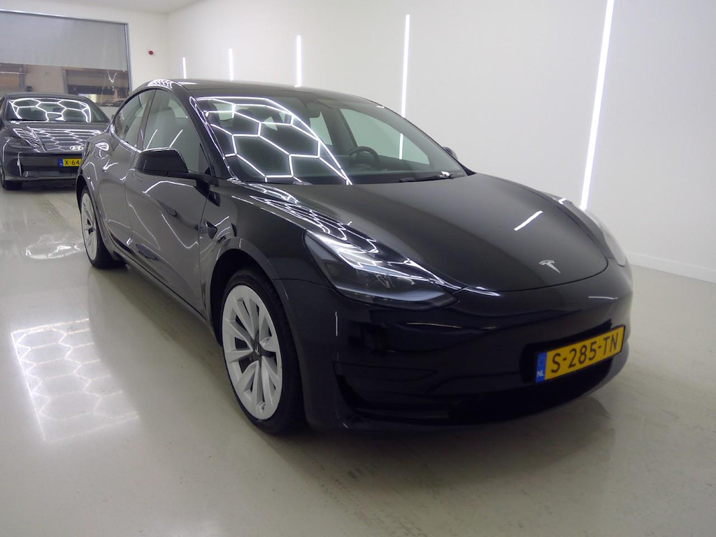Foto 6 van Tesla Model 3
