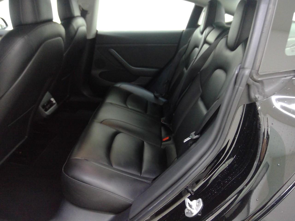 Foto 9 van Tesla Model 3