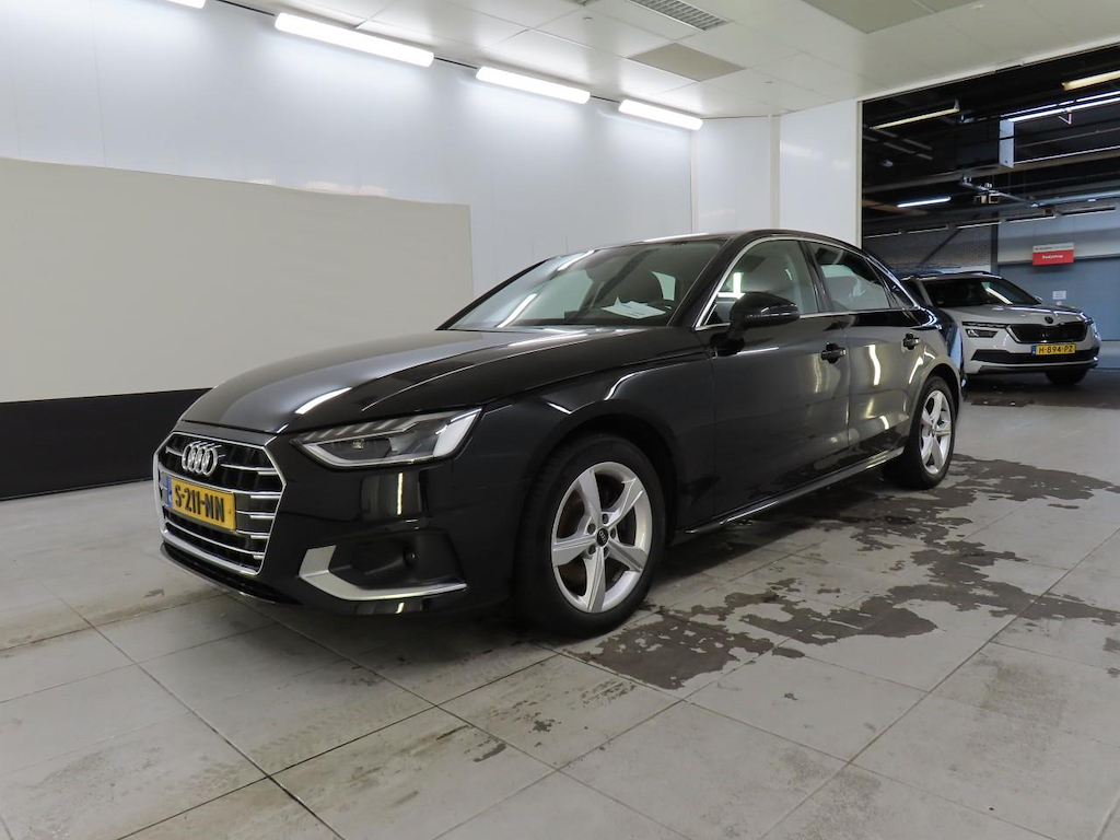 Audi A4 Limousine 35 TFSI S tronic Advanced Edition 4d