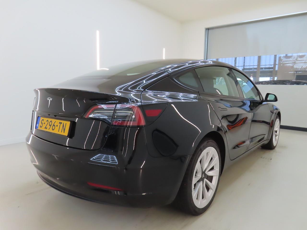 Foto 2 van Tesla Model 3