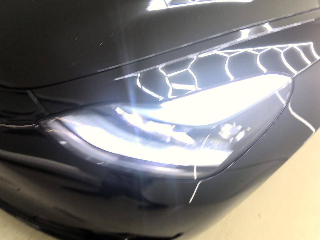 Foto 10 van Tesla Model 3