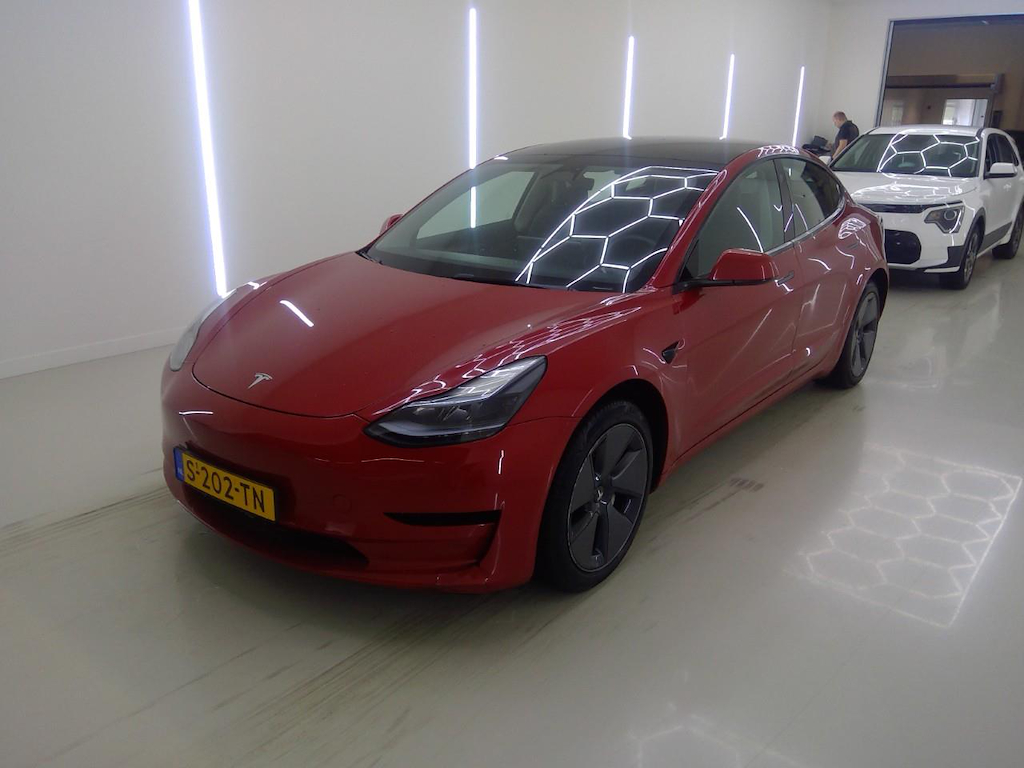 Foto 2 van Tesla Model 3
