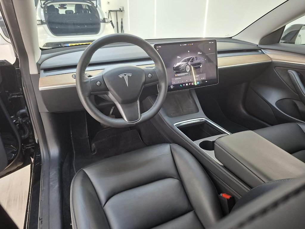 Foto 6 van Tesla Model 3