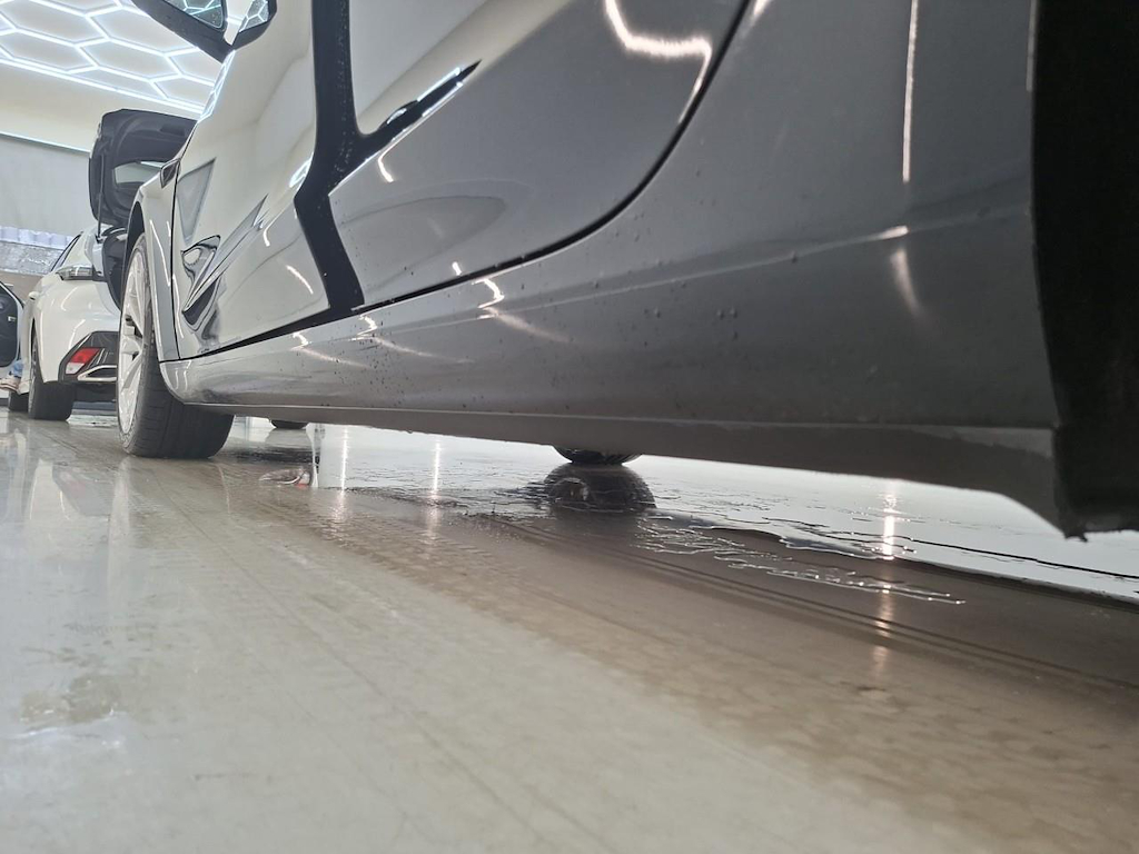 Foto 16 van Tesla Model 3