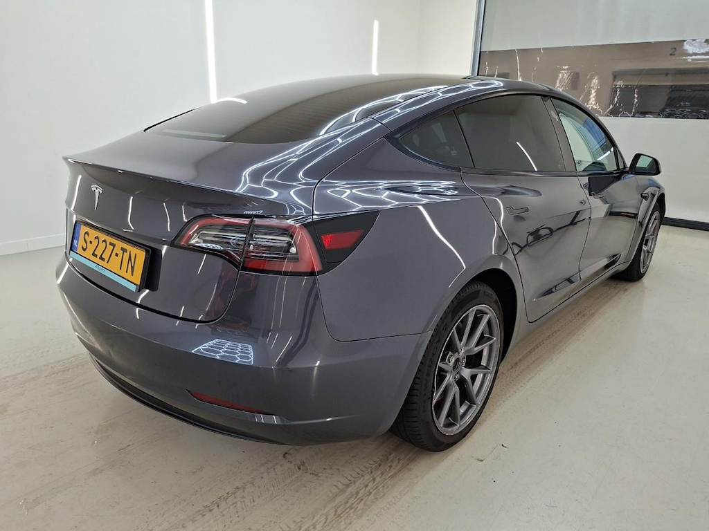 Foto 2 van Tesla Model 3