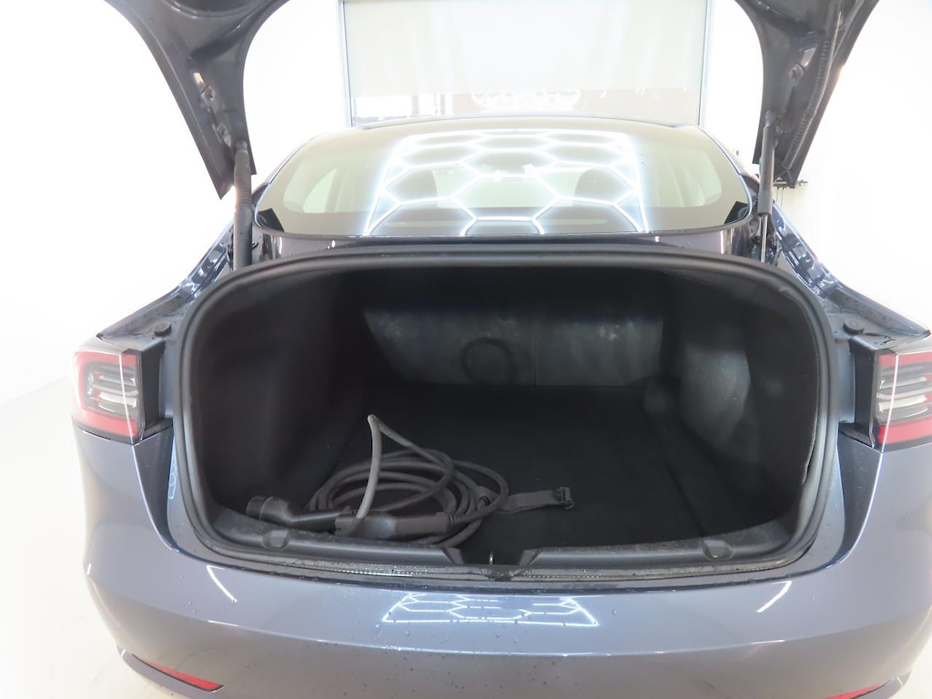 Foto 8 van Tesla Model 3