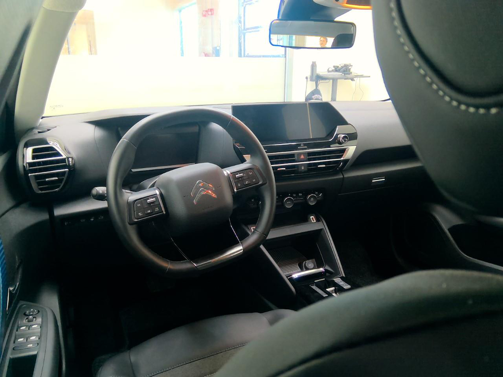 Foto 4 van Citroën ë-C4 X