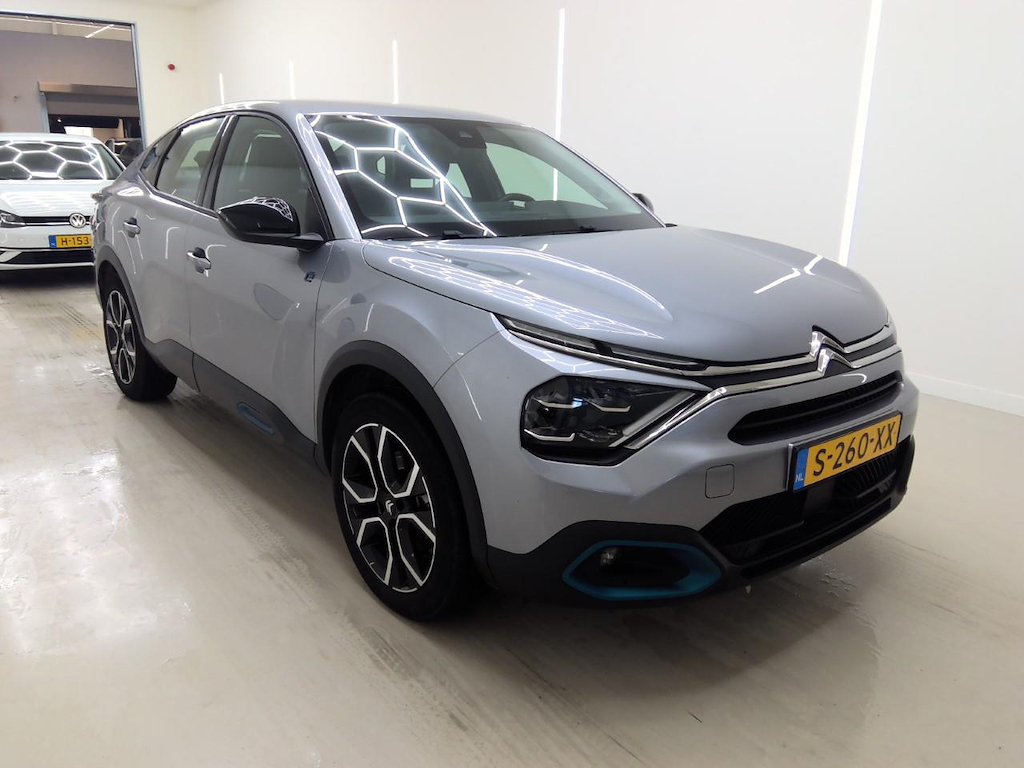 Foto 6 van Citroën ë-C4 X