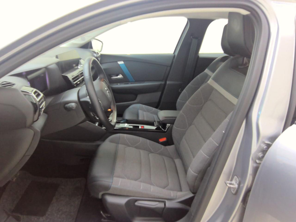 Foto 8 van Citroën ë-C4 X