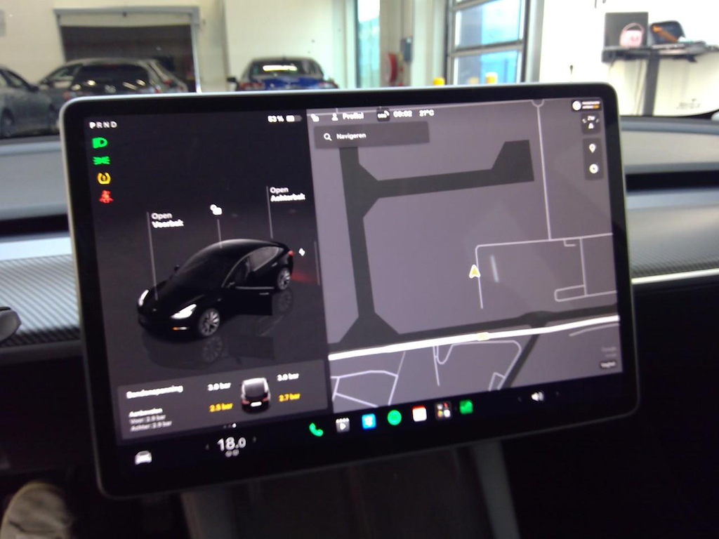 Foto 18 van Tesla Model 3