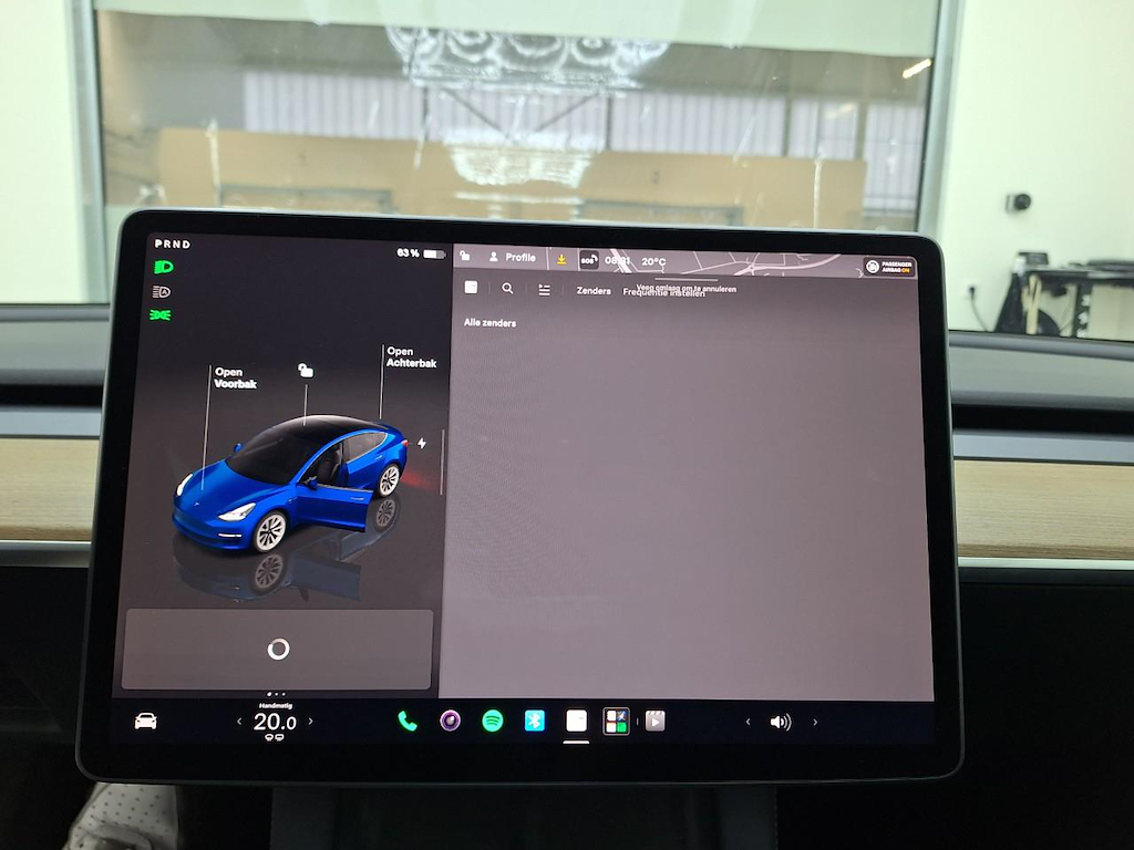 Foto 15 van Tesla Model 3