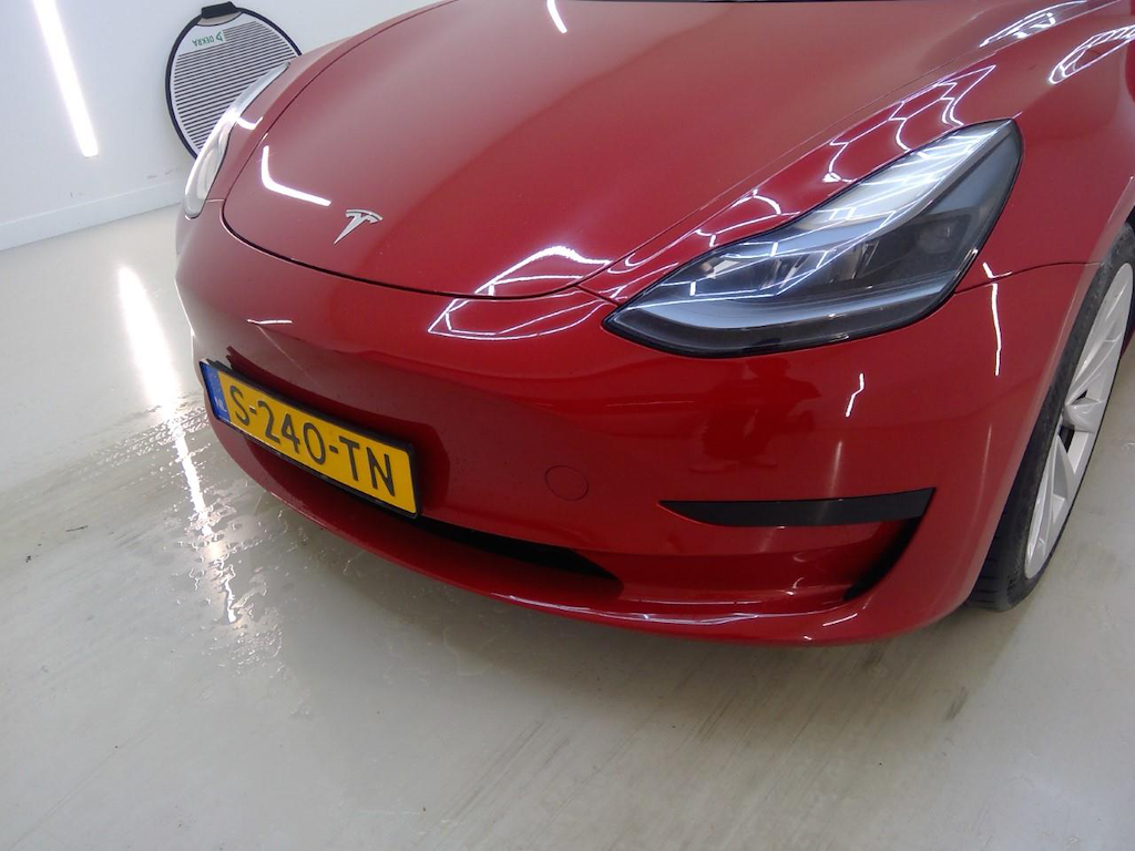 Foto 16 van Tesla Model 3