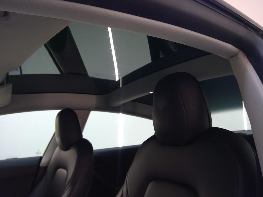 Foto 11 van Tesla Model 3