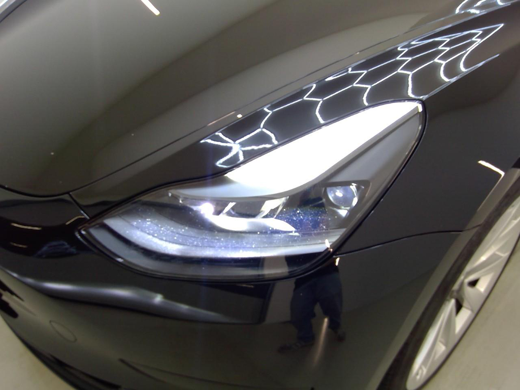 Foto 15 van Tesla Model 3