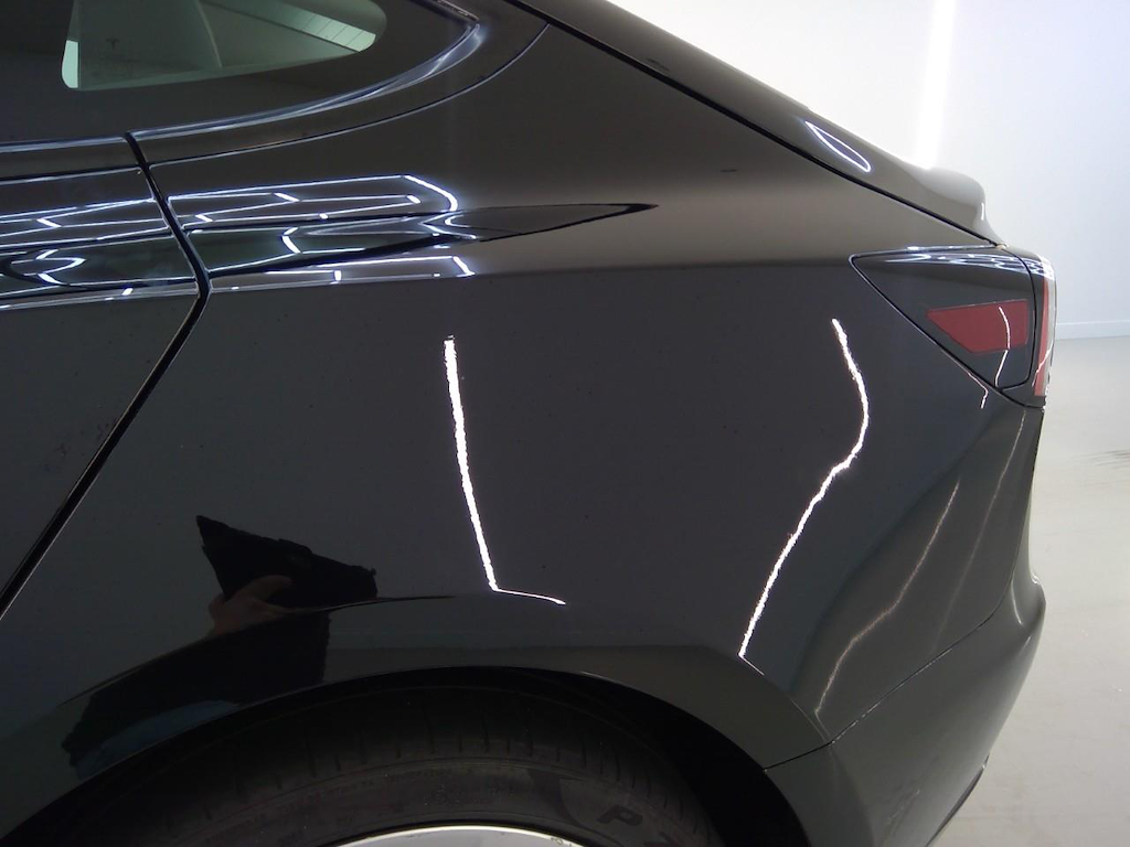 Foto 18 van Tesla Model 3