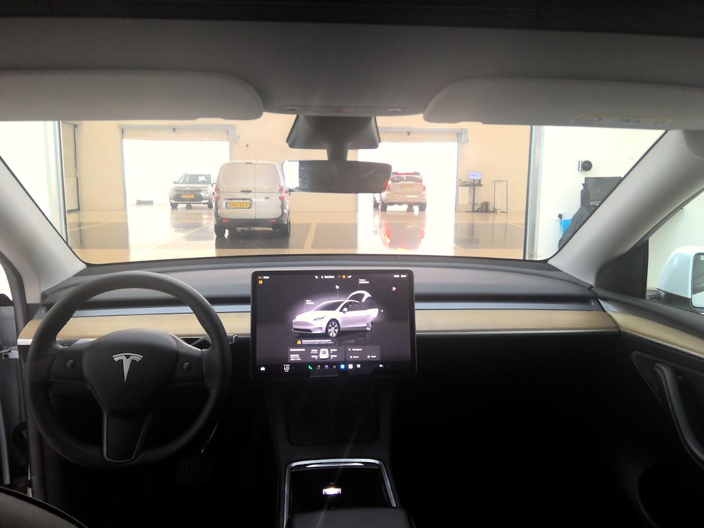 Foto 4 van Tesla Model Y