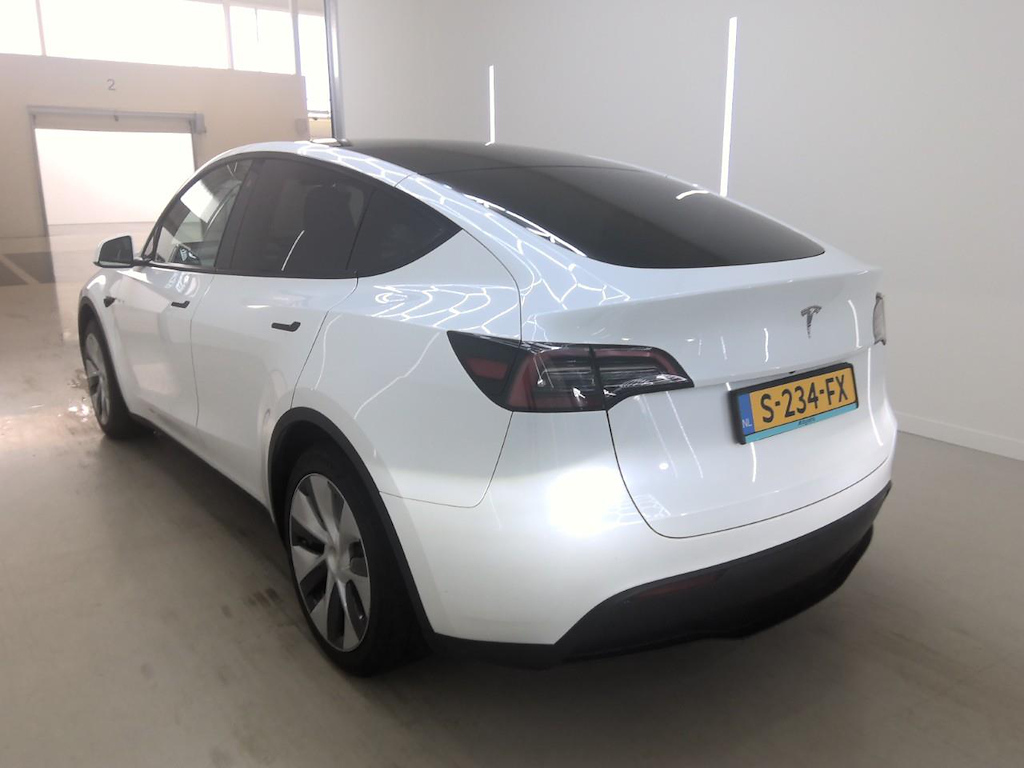 Foto 6 van Tesla Model Y