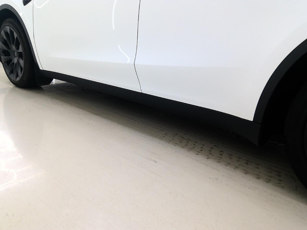 Foto 21 van Tesla Model Y
