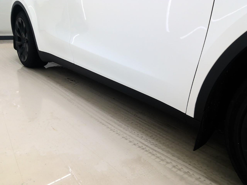Foto 22 van Tesla Model Y