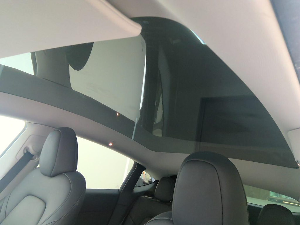 Foto 39 van Tesla Model Y