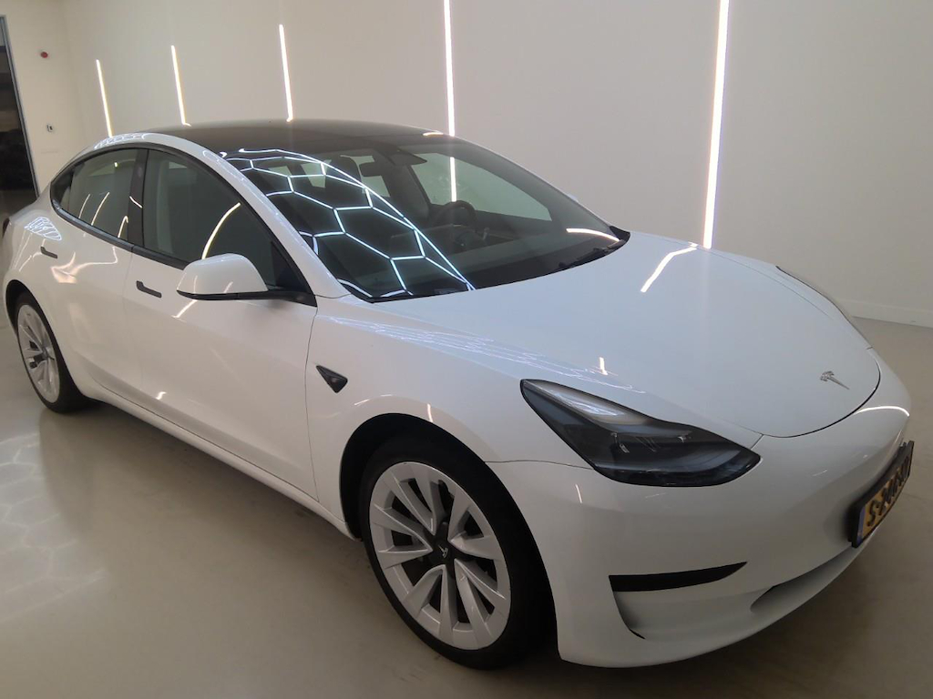 Foto 3 van Tesla Model 3