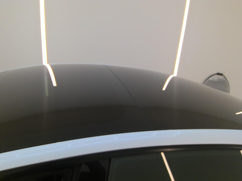 Foto 18 van Tesla Model 3