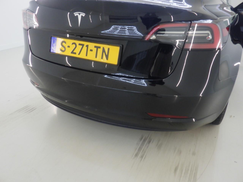 Foto 28 van Tesla Model 3