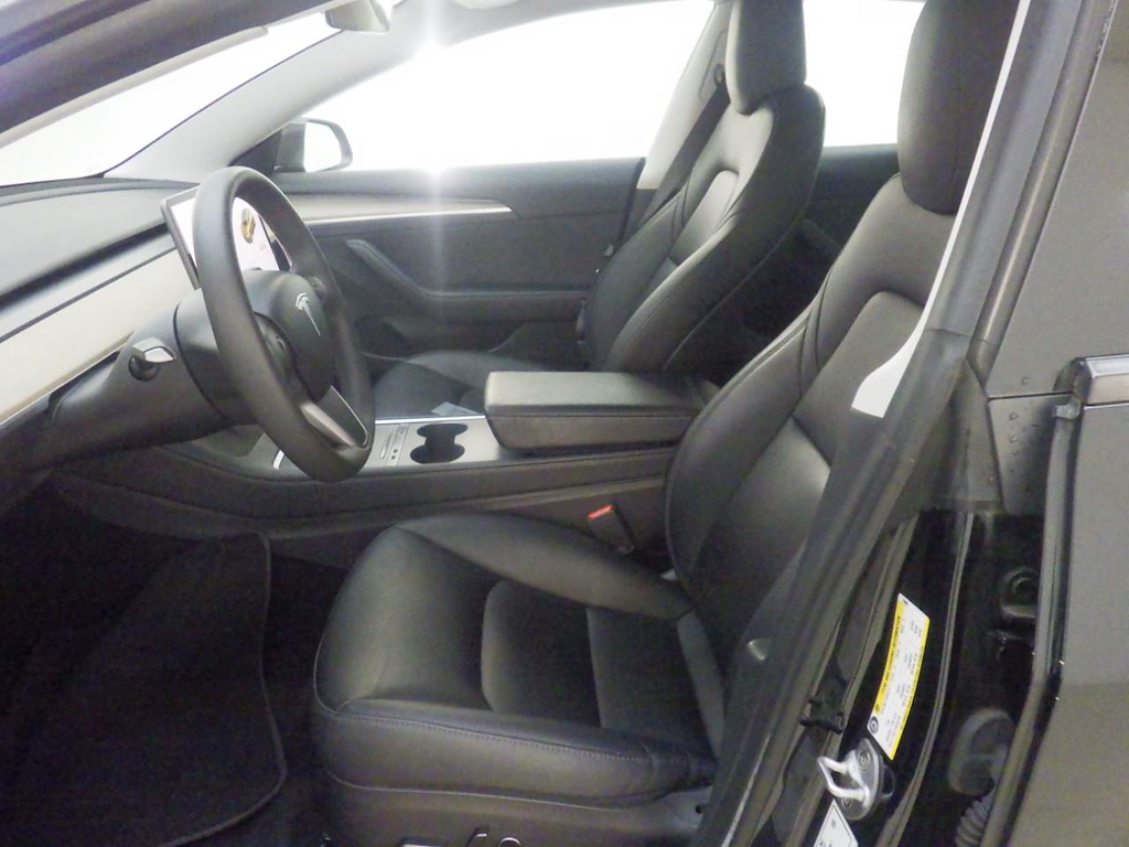 Foto 8 van Tesla Model 3