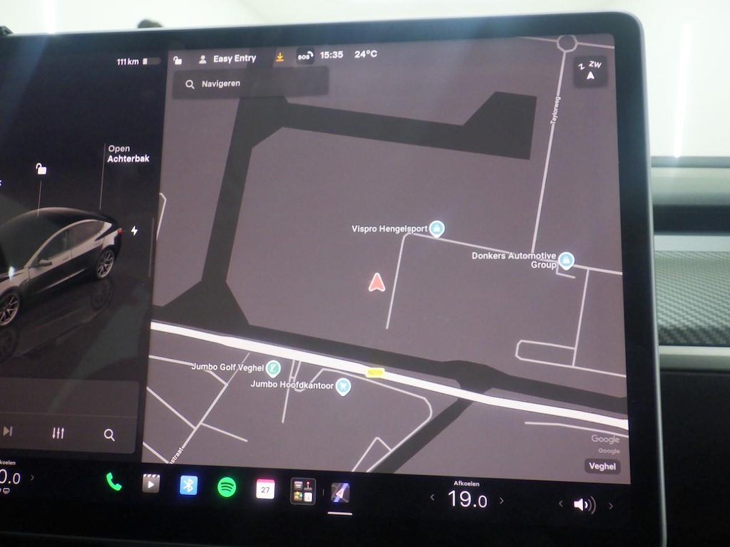 Foto 17 van Tesla Model 3