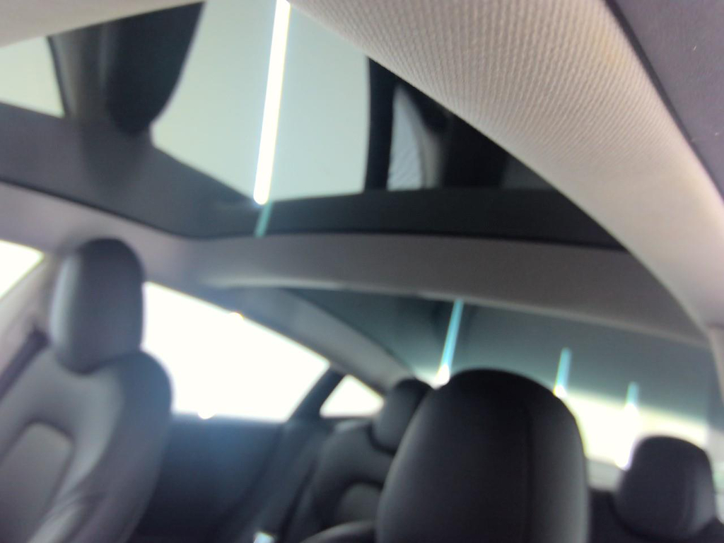 Foto 18 van Tesla Model 3