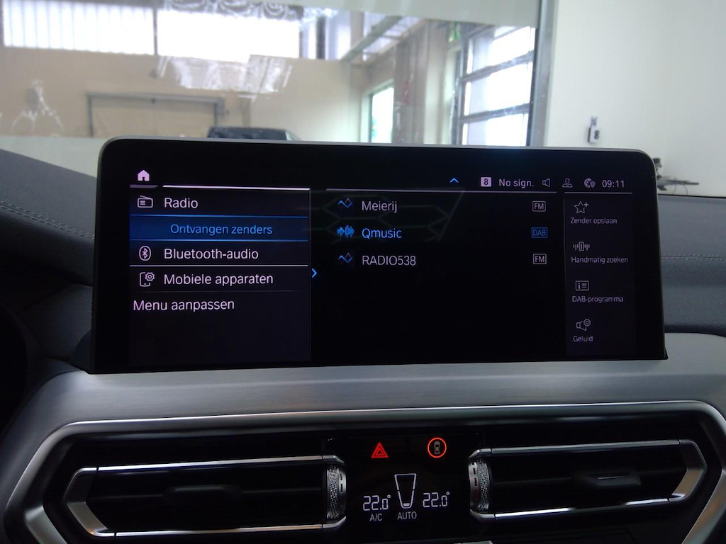 Foto 18 van BMW ix3