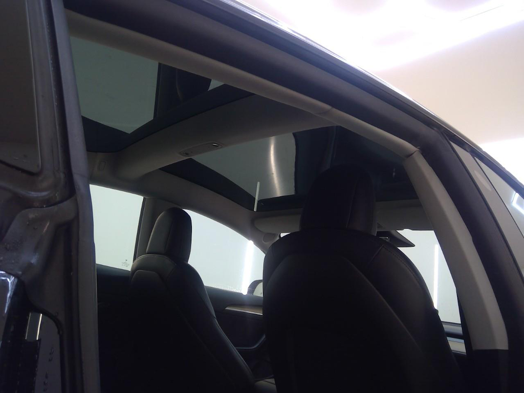 Foto 16 van Tesla Model 3