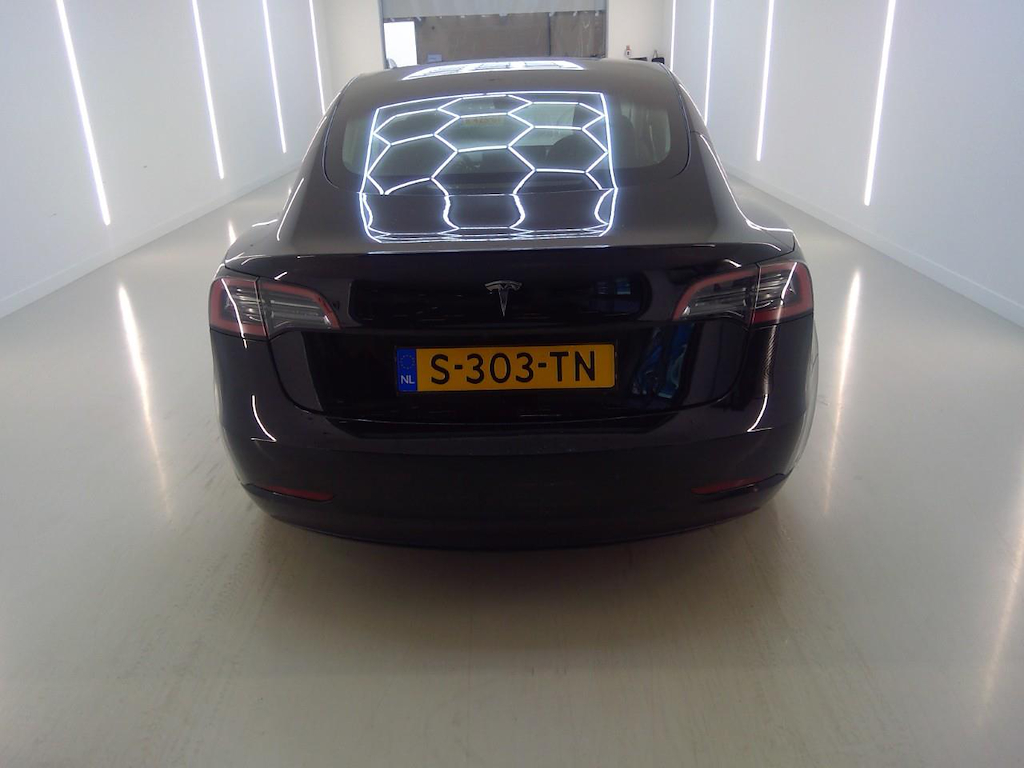 Foto 22 van Tesla Model 3