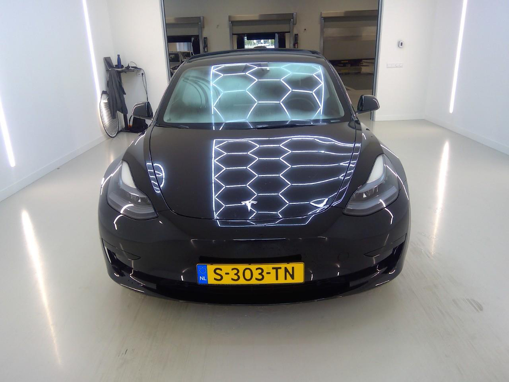 Foto 27 van Tesla Model 3