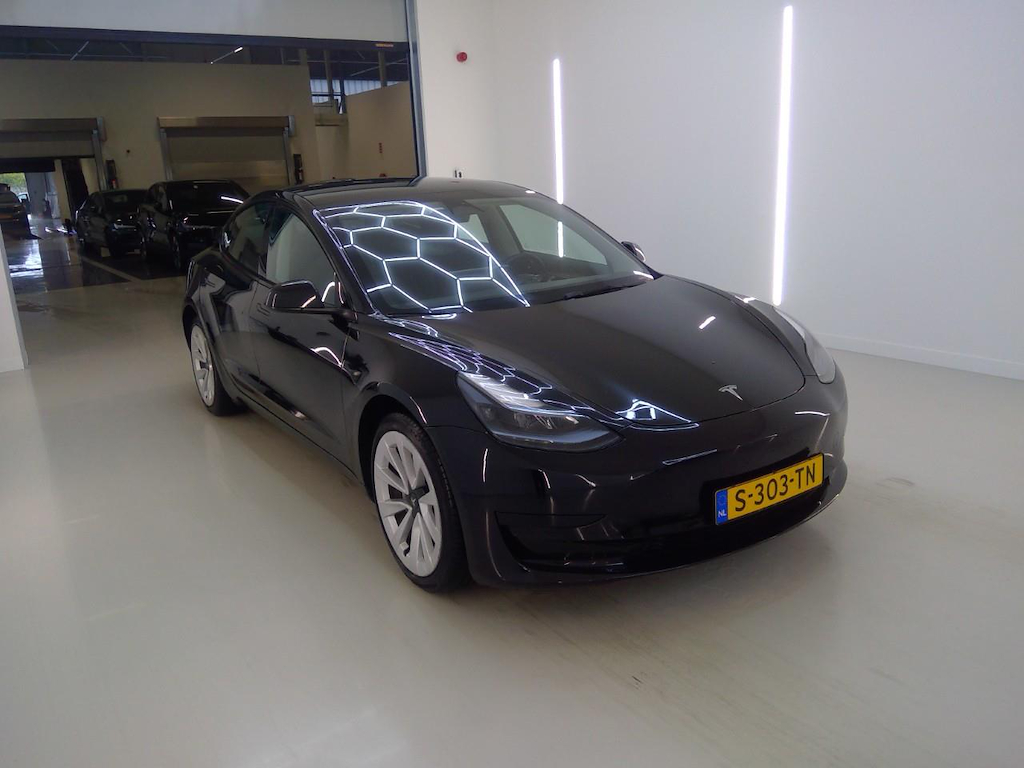Foto 6 van Tesla Model 3