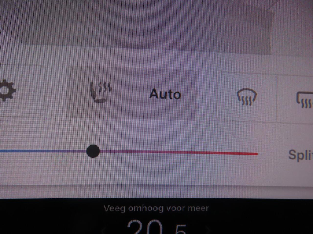 Foto 21 van Tesla Model Y