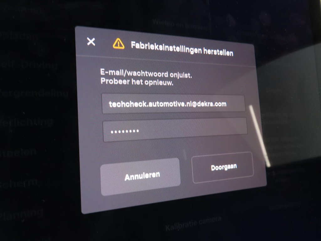 Foto 20 van Tesla Model Y