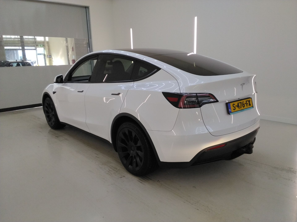 Foto 3 van Tesla Model Y