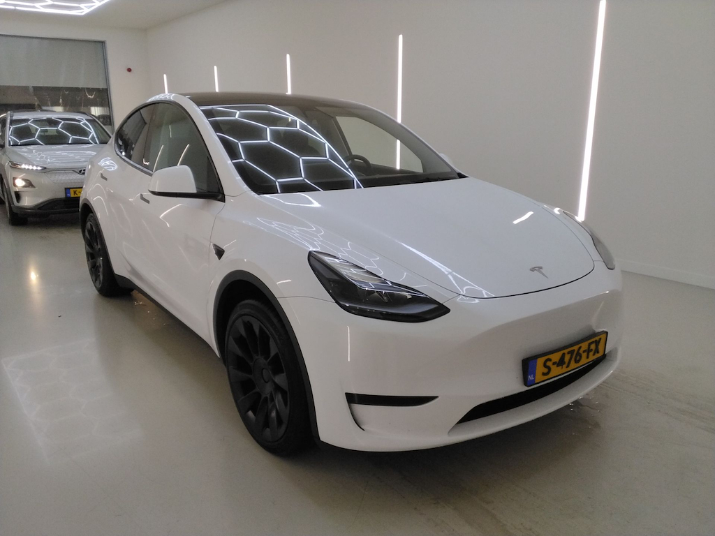 Foto 5 van Tesla Model Y