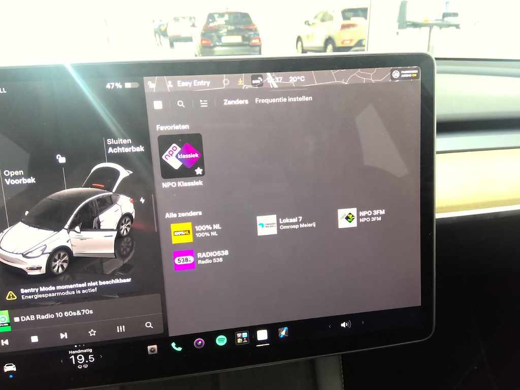 Foto 17 van Tesla Model Y