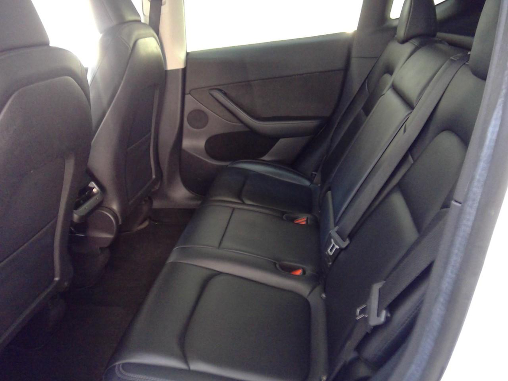 Foto 8 van Tesla Model Y