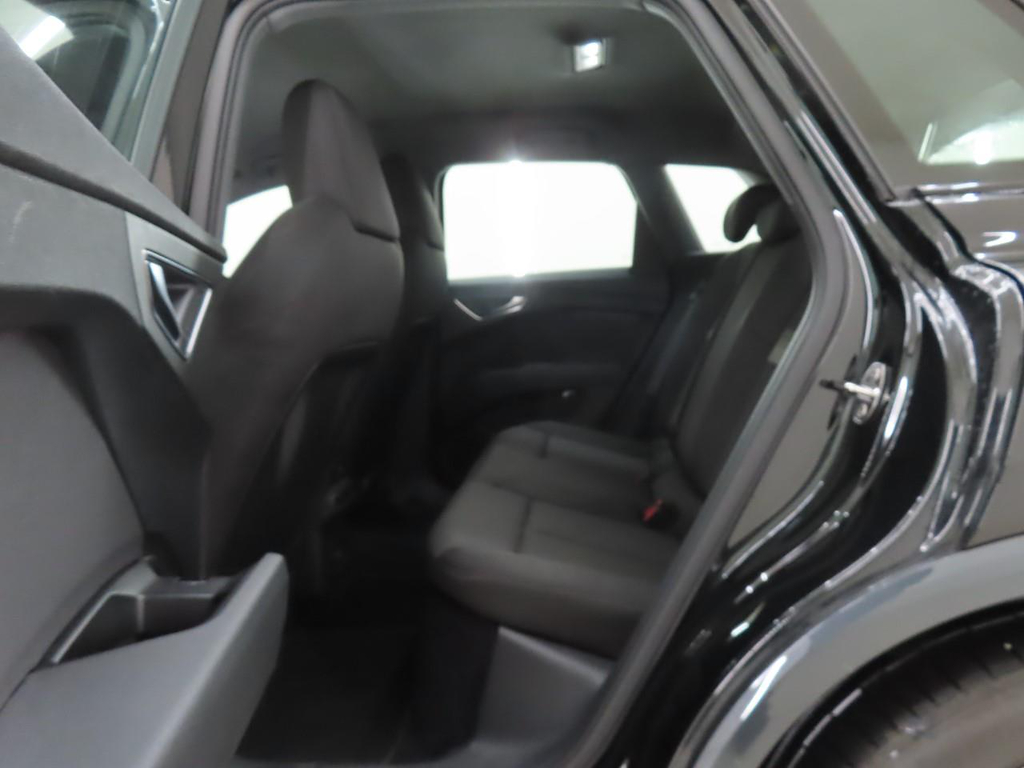 Foto 9 van Audi Q4 e-tron