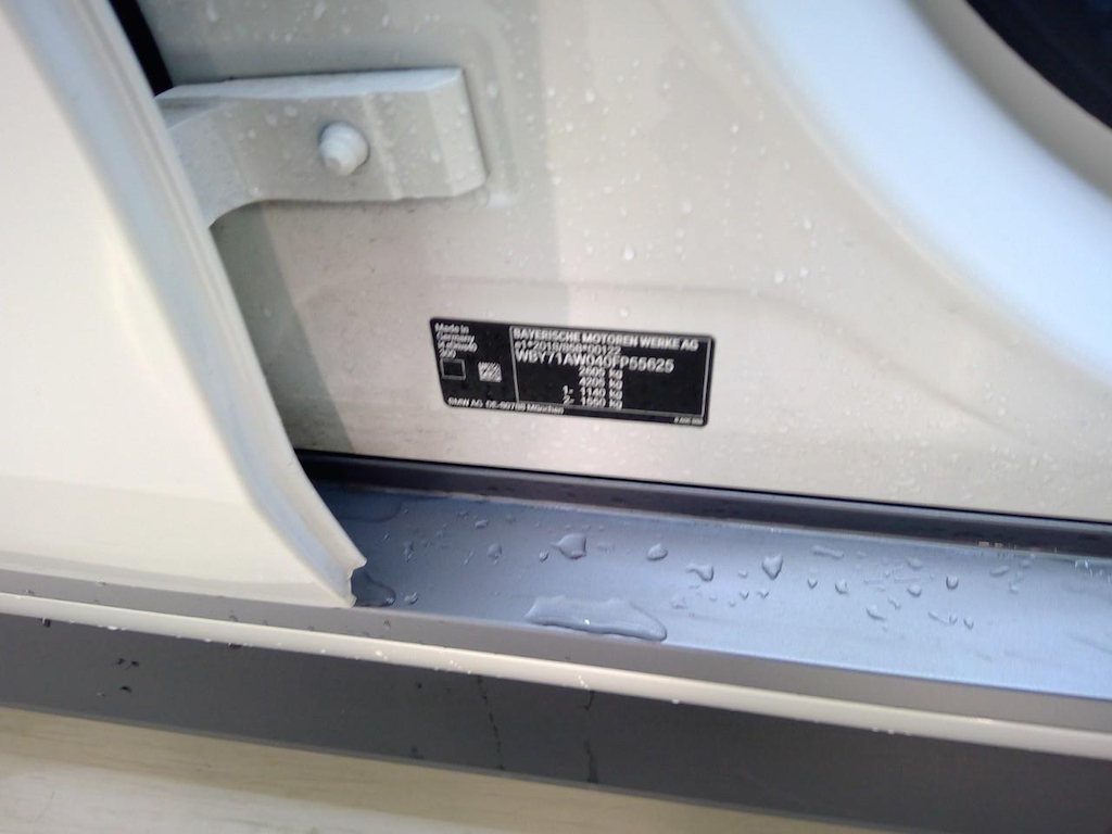 Foto 15 van BMW i4