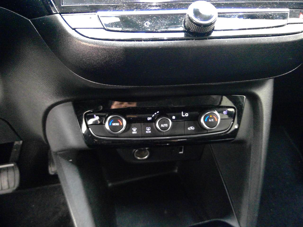 Foto 16 van Opel Corsa-e