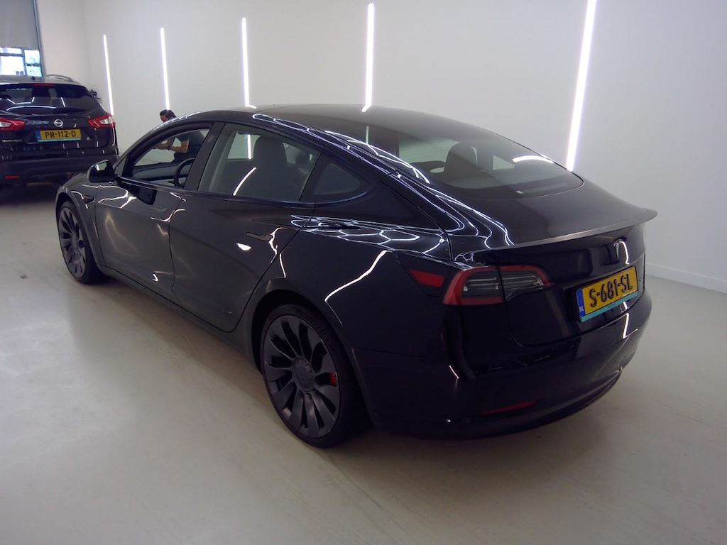Foto 6 van Tesla Model 3