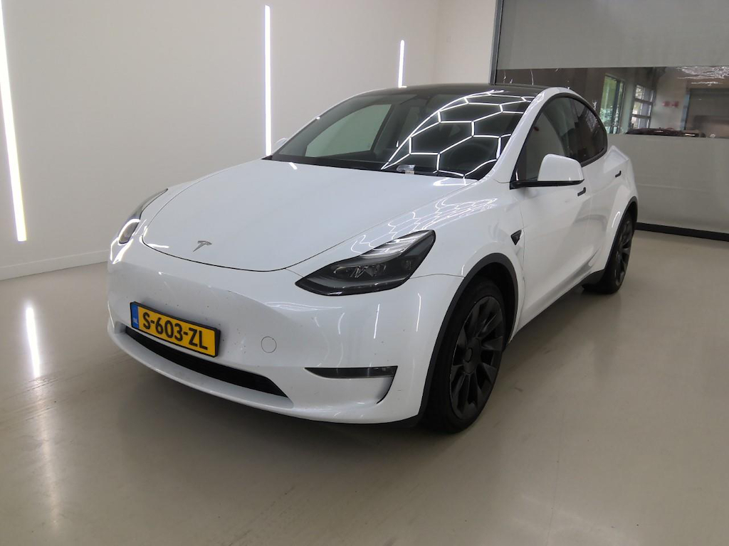 Foto 2 van Tesla Model Y