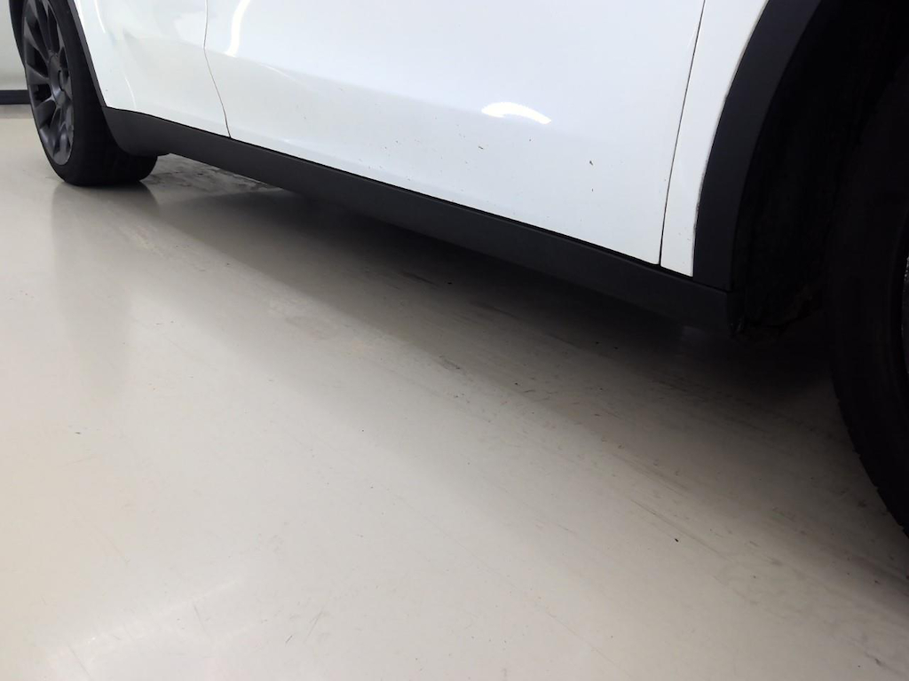 Foto 12 van Tesla Model Y