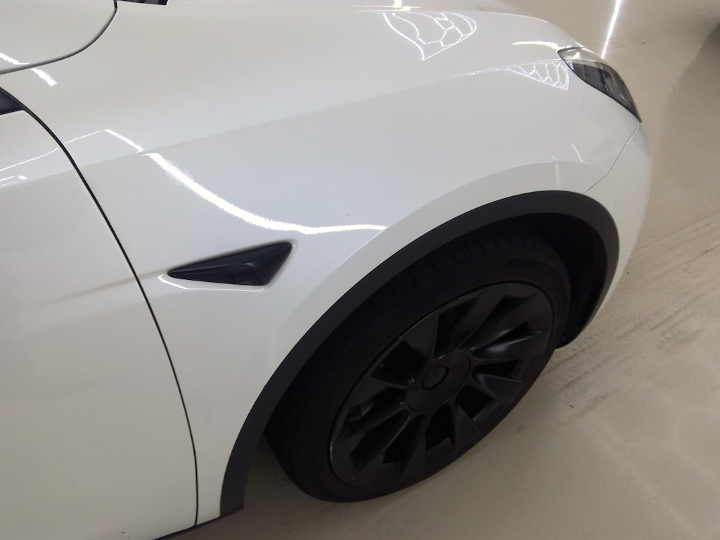 Foto 28 van Tesla Model Y