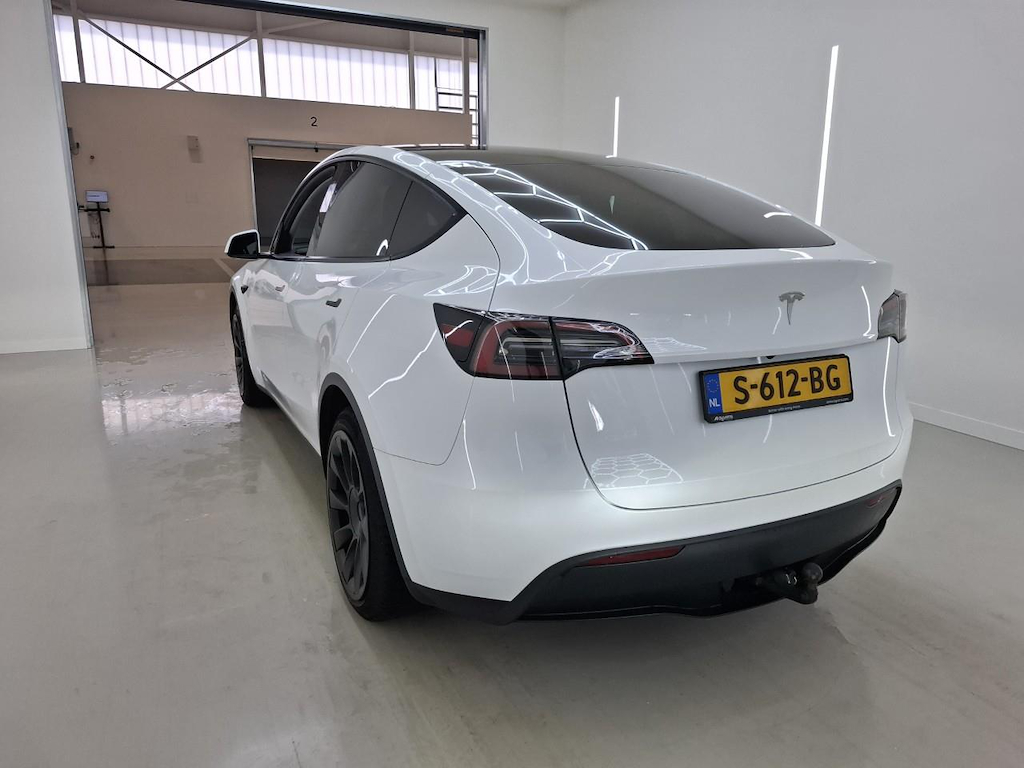 Foto 5 van Tesla Model Y