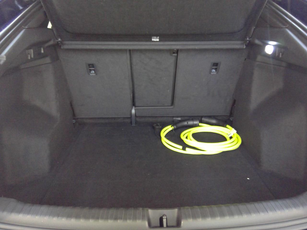 Foto 10 van Audi Q4 Sportback e-tron